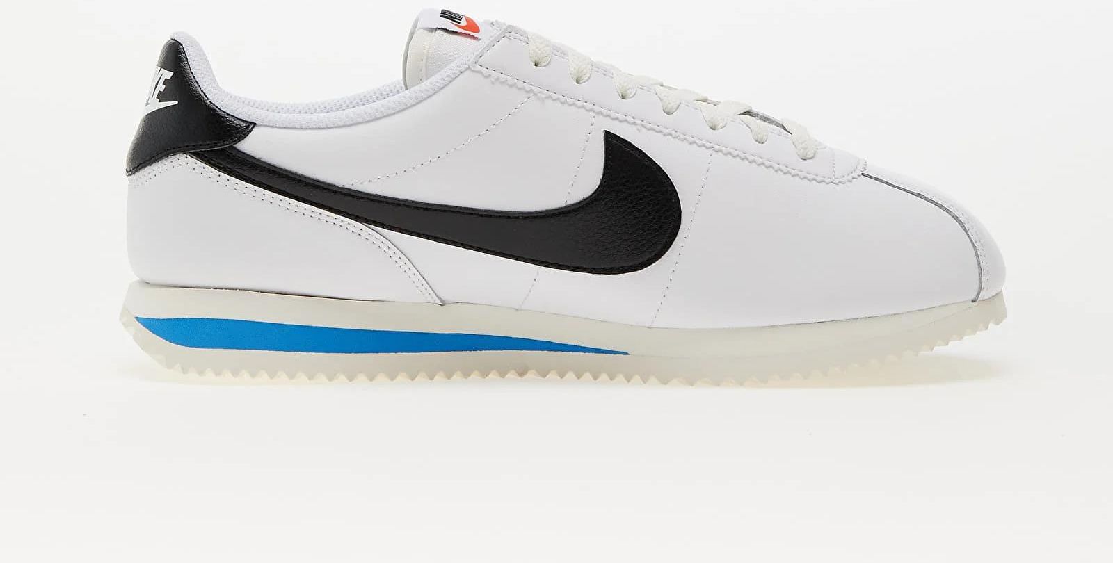 コルテッツ ホワイト アンド ブラック Cortez White and Black ナイキ コルテッツ チャッカ ホワイト & ブラック - スニーカー