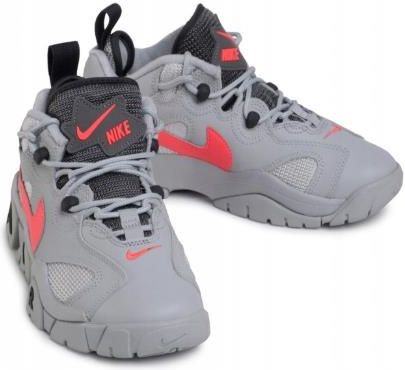 nike air barrage 39