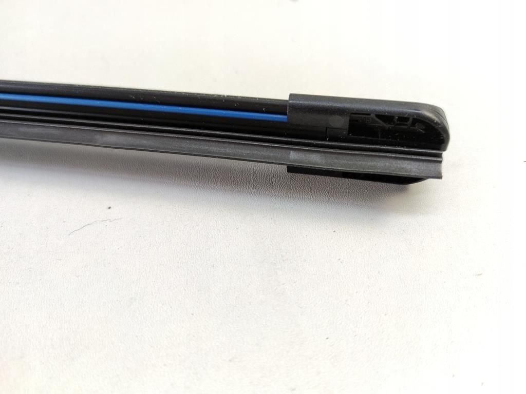 VALEO EVERGUARD - VSF40 - Balai d'Essuie-glace Premium Plat 400 mm Une durée de vie prolongée X2 avec la lame en Silicone Avant (Lot de 1 Essuie-glace) - 566003, Noir