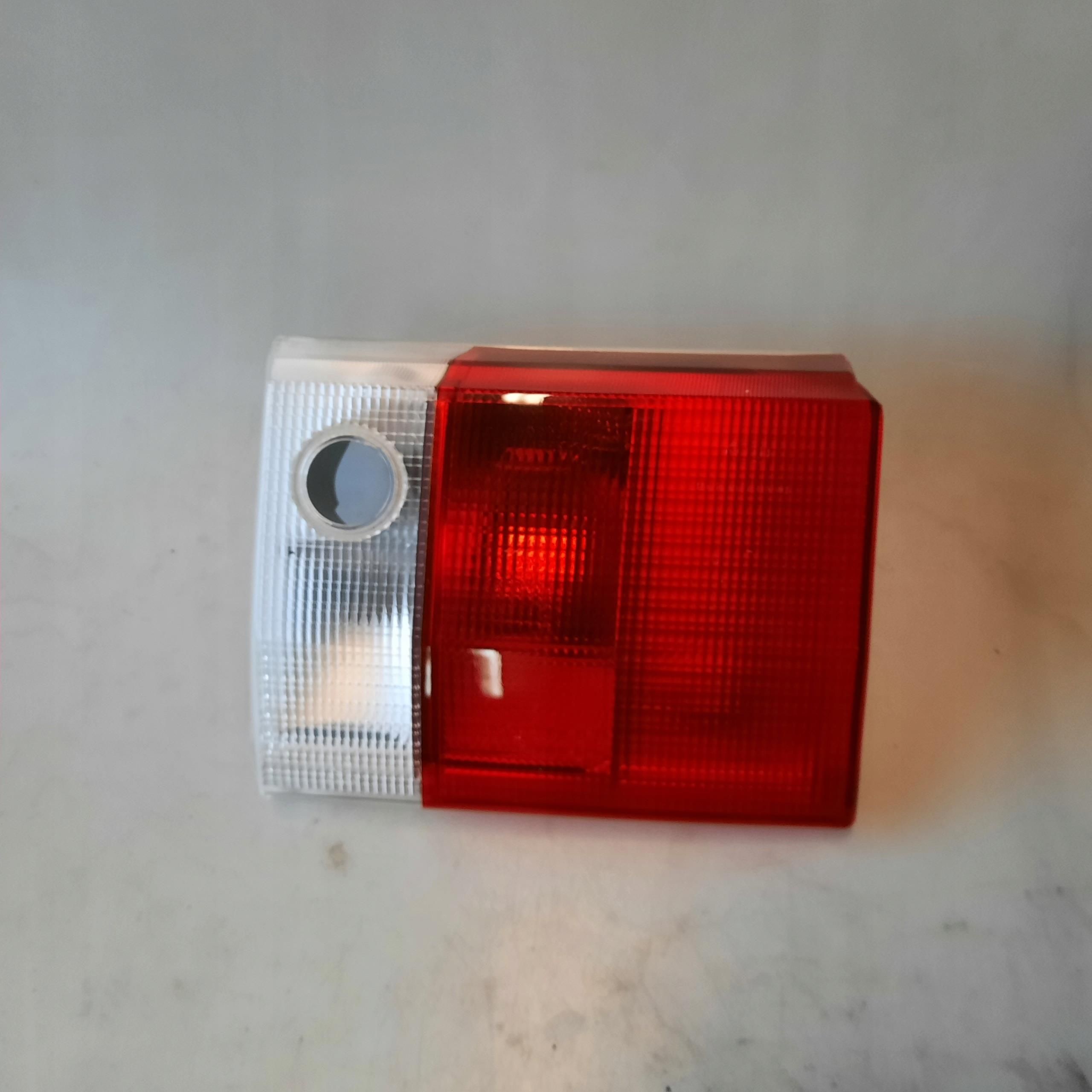 Lampa Tylna Hella Em Lampa Tylna Prawa Wewn Audi Opinie