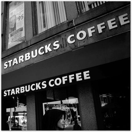 ZeSmakiem 312x312 Starbucks Coffee