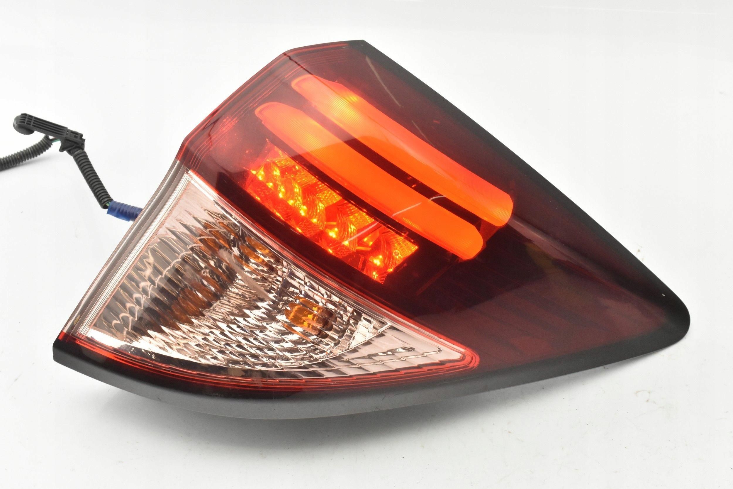 Lampa Tylna Honda Oe Lampa Prawy Ty W B otnik Hr V Ii 15 33502T7Ah11 lampa-tylna-honda-oe-lampa-prawy-ty-w-b-otnik-hr-v-ii-15-33502t7ah11