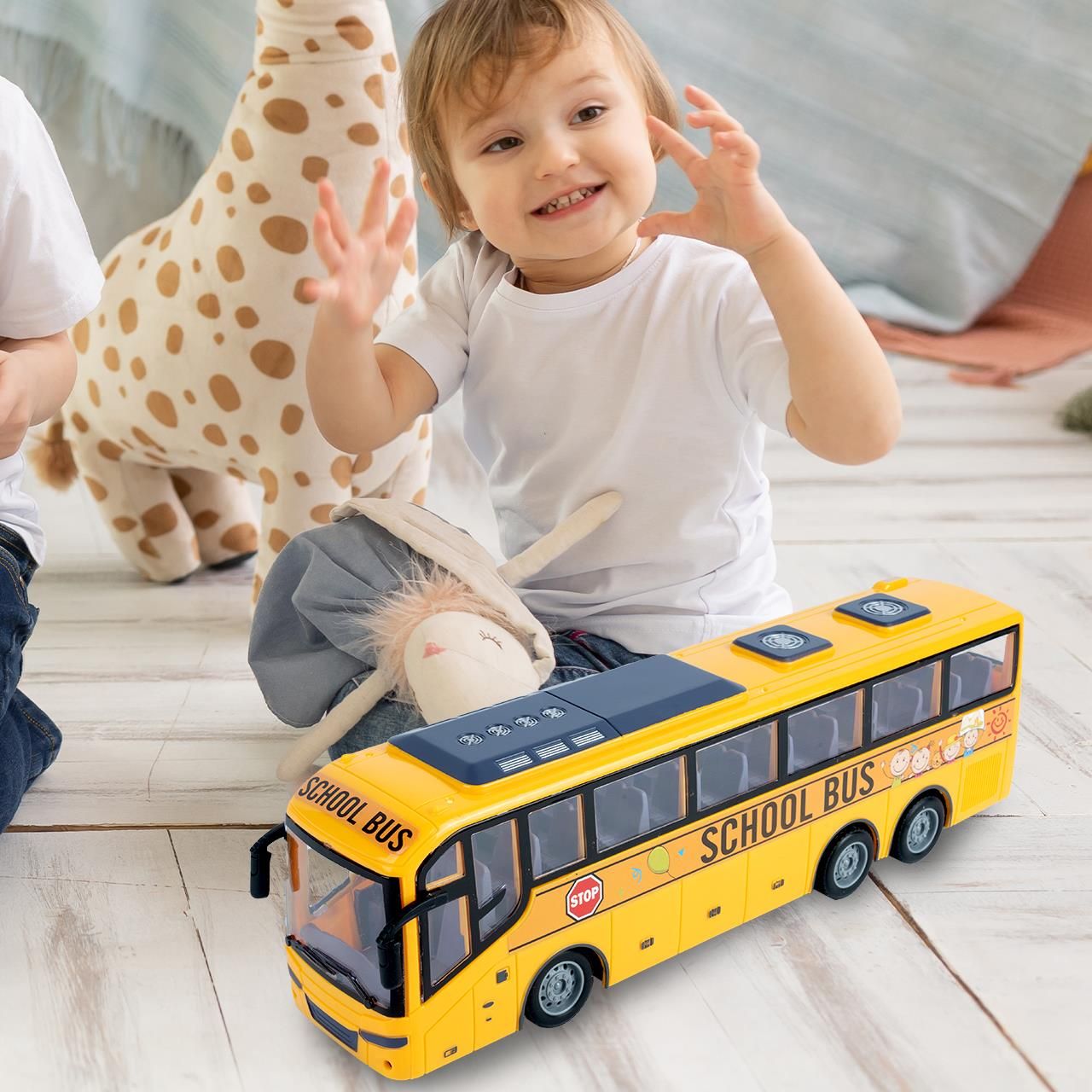 Autobus Szkolny Zdalnie Sterowany Jeżdżący + Pilot - Ceny i opinie ...
