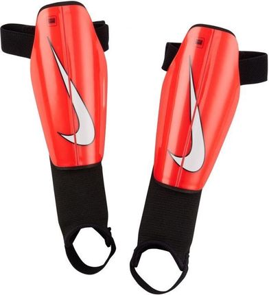 Ochraniacze Piłkarskie Nike Charge Dx4610-635 Rozmiar M 160-170cm