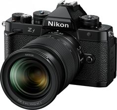 Nikon Z f + 24-70mm f4