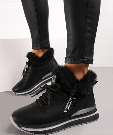 Czarne sznurowane botki sneakersy z futerkiem r. 36