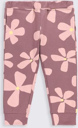 Spodnie dresowe fioletowe z printem w kwiaty o fasonie REGULAR