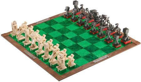 Noble Collection Minecraft Chess Set Overworld Heroes vs. Hostile Mobs