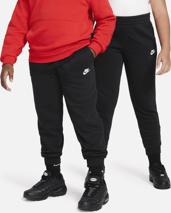 Joggery dla dużych dzieci Nike Sportswear Club Fleece (szersze rozmiary) - Czerń