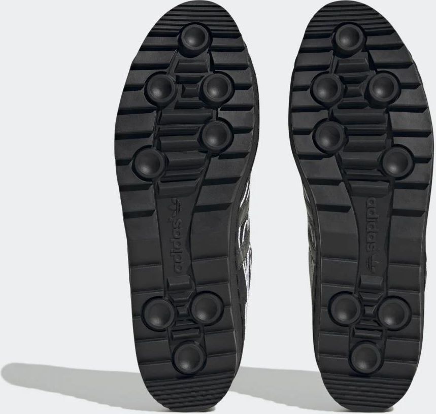 774b1836-7976-404d-aa77-