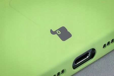Bizon Etui Case Silicone Magsafe Do Apple Iphone 15 Pro Max Jasnozielone - zdjęcie 3