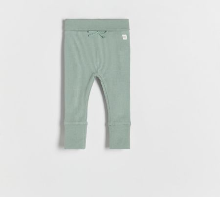 Reserved - Prążkowane legginsy z kokardką - Zielony