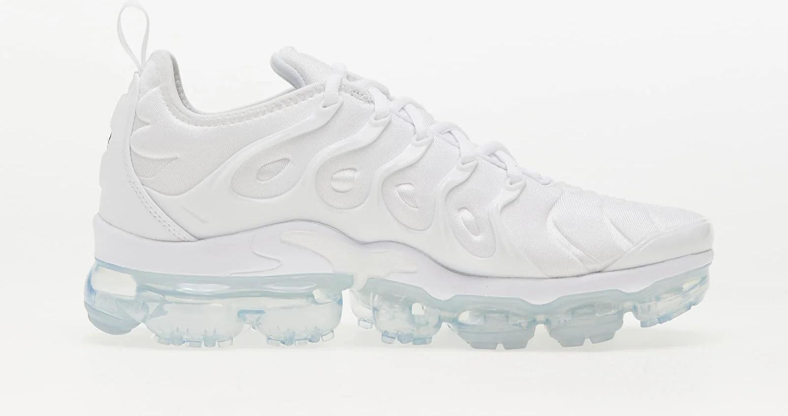 all white vapor max plus
