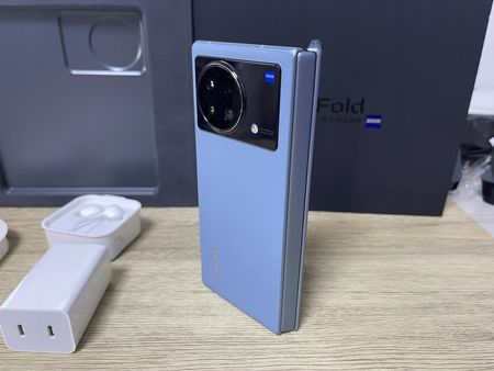 Vivo X Fold 12/256GB Niebieski - Cena, opinie na Ceneo.pl