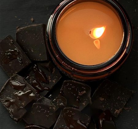 Veoli Botanica Wegańska Świeca Do Masażu Good Chocolate Mood 100Ml - zdjęcie 2