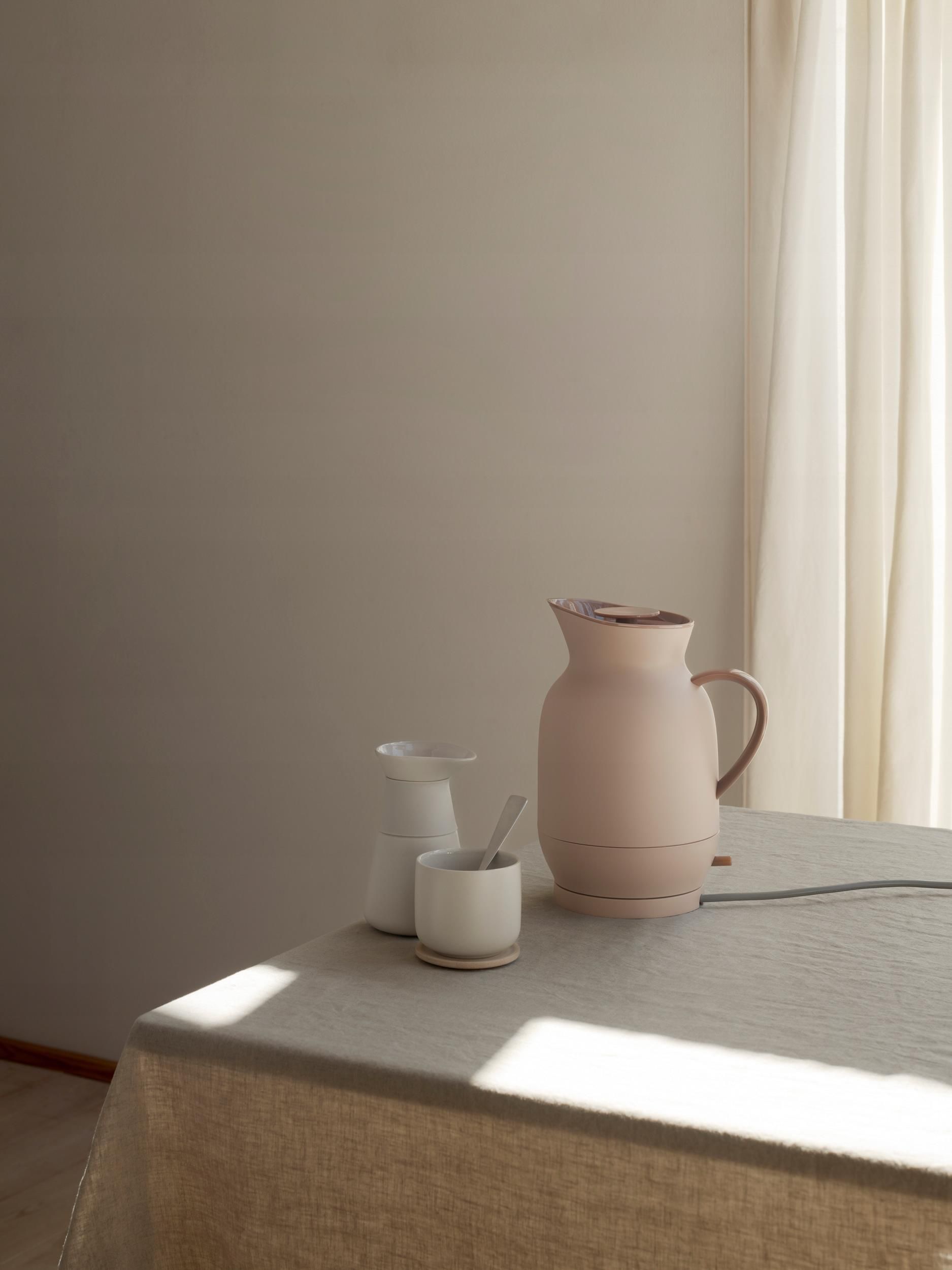 фото Електрочайник Stelton Amphora 2232