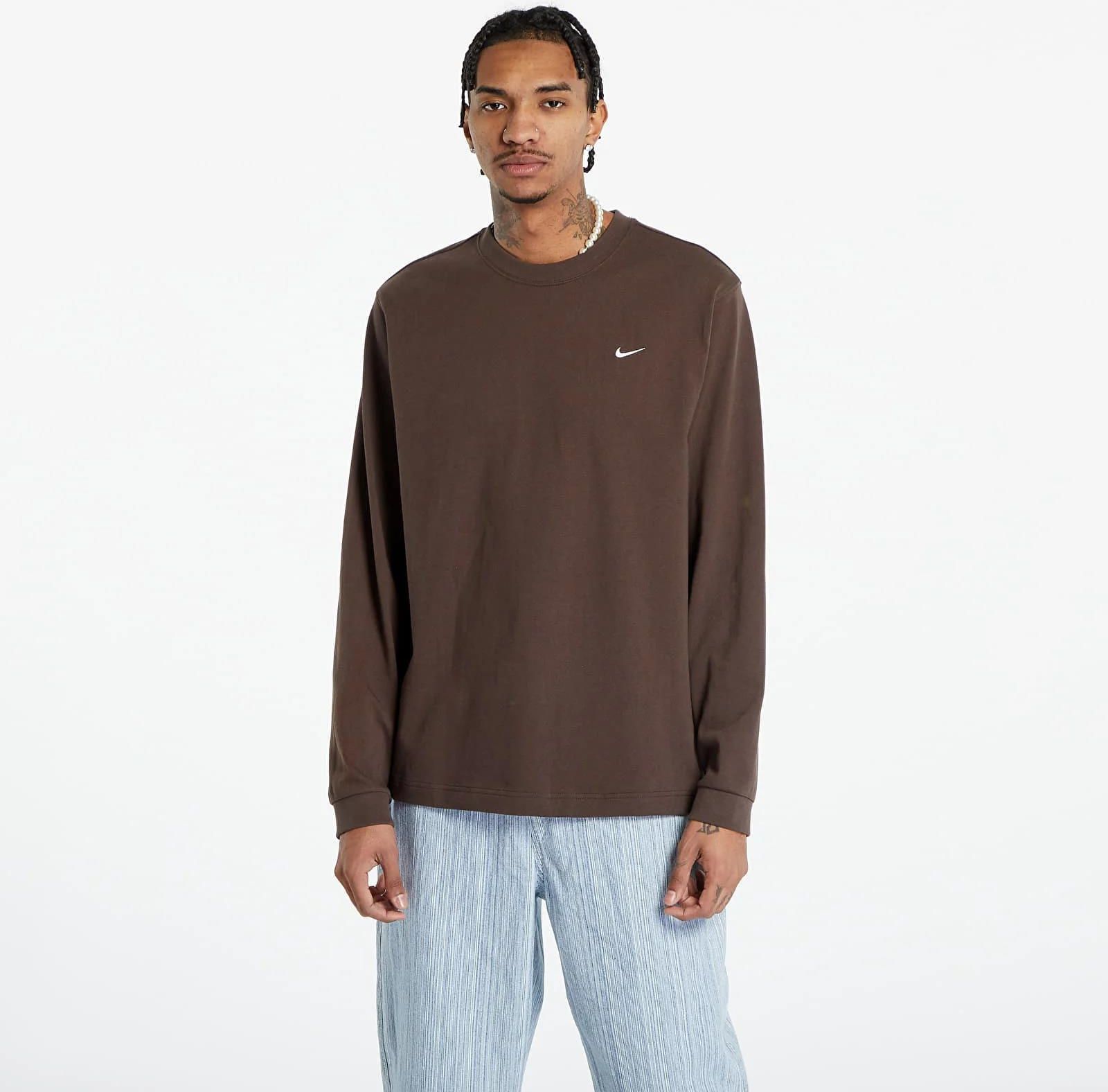 【NIKE】Small Logo Brushed Sweatshirt Long Sleeve Brown Nike Solo Swoosh Men's Long Sleeve Top Baroque Brown/ White