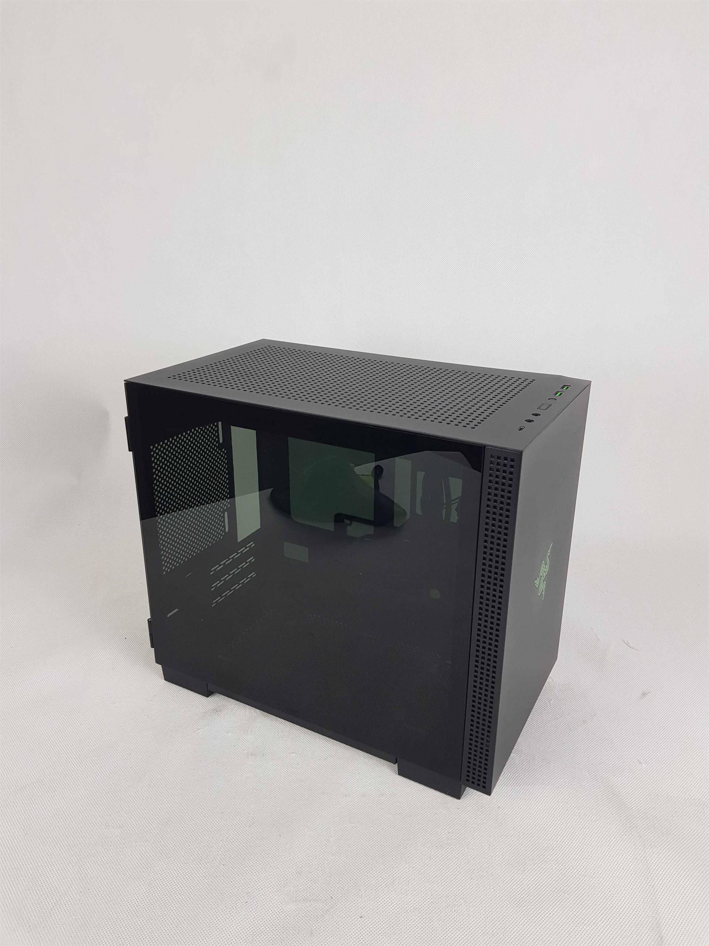 Sprzęt komputerowy outlet Produkt z Outletu: Obudowa Razer Tomahawk ...