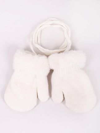 Rękawiczki dziewczęce jednopalczaste ze sznurkiem białe z futrzanym mankietem