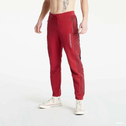 Jordan 23 Engineered Fleece Trousers Red