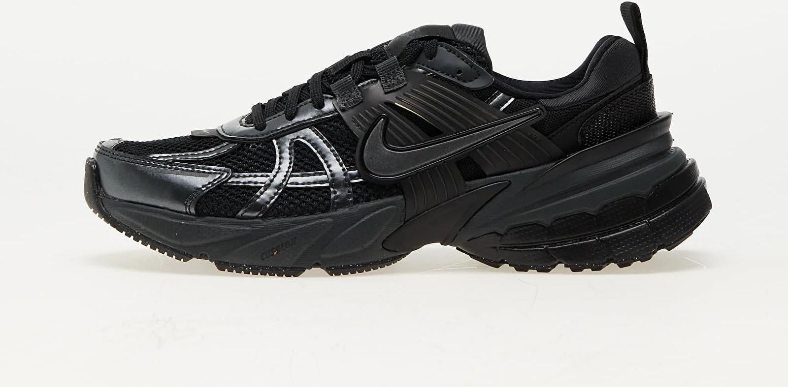 ★NIKE V2K Run llic Black★ i-nike-v2k-run-black-dk-smoke-