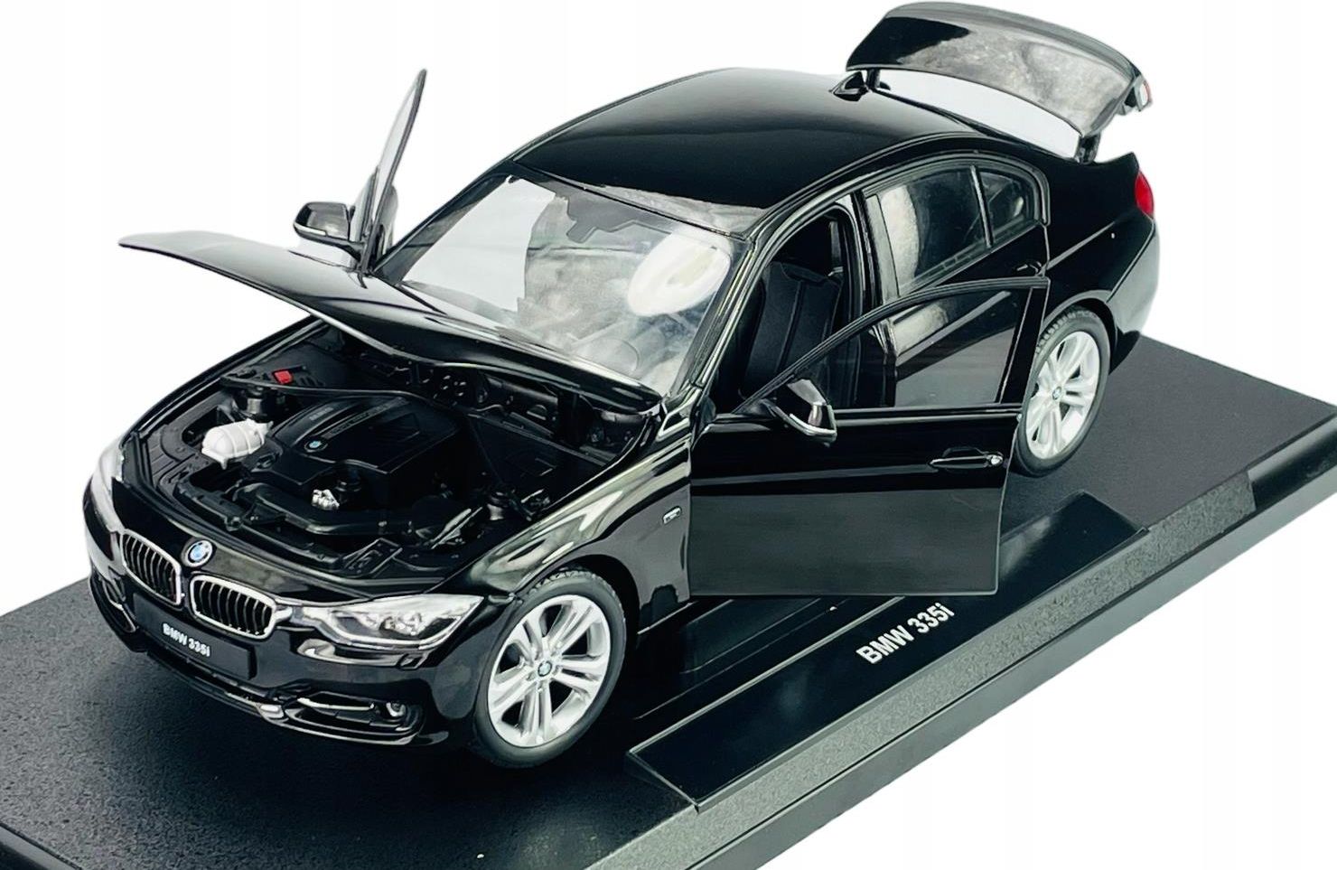 Welly Bmw 335I F30 Seria 3 Czarny 1:18 Metalowy Model 24Cm - Ceny 