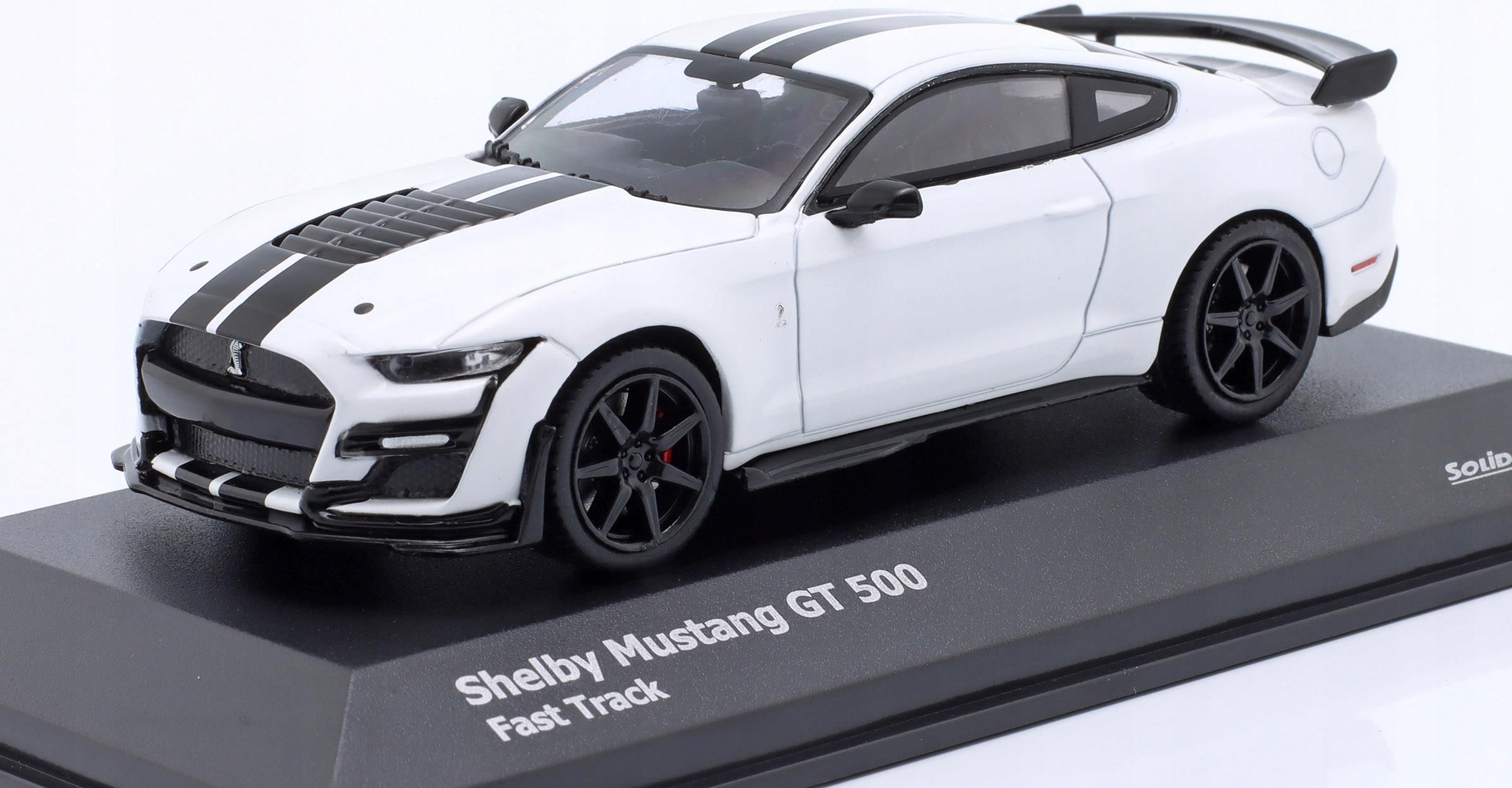Shelby Mustang GT 500 noire (Solido) 1/43e
