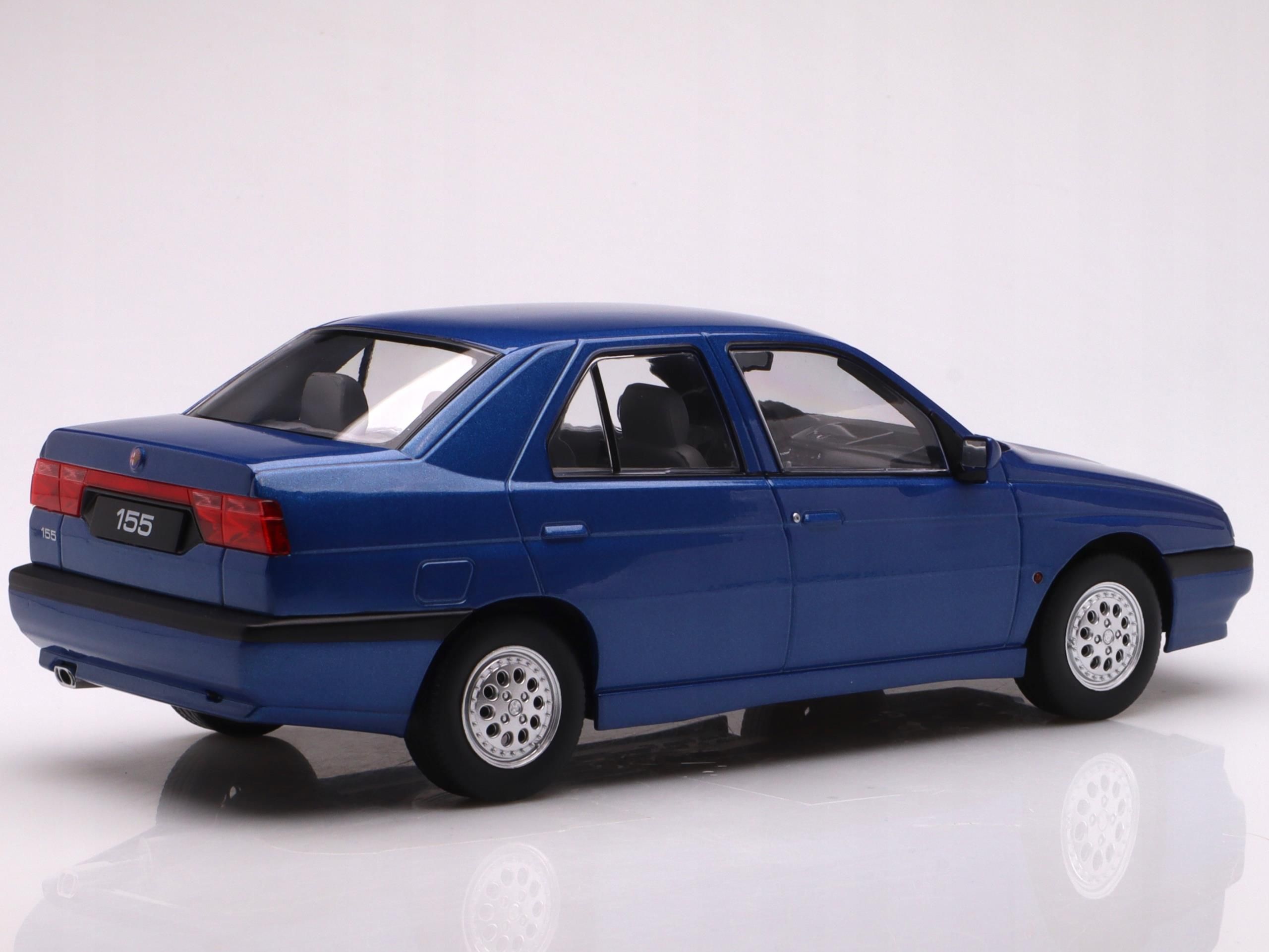 TRIPLE 9 1/18 - Alfa-Romeo 155-1996 T9-1800383