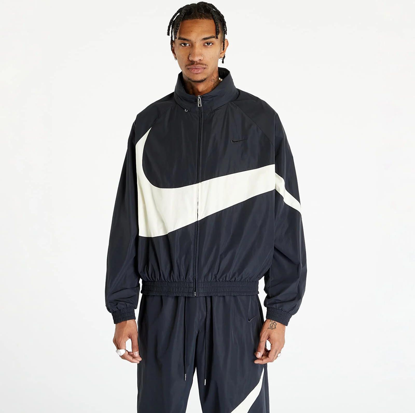 nike swoosh woven jacket in black