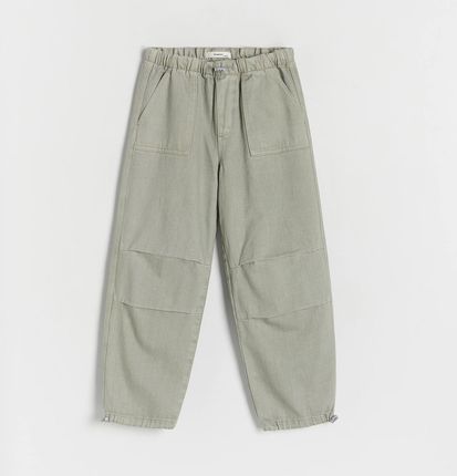 Reserved - Spodnie jeansowe parachute - Zielony
