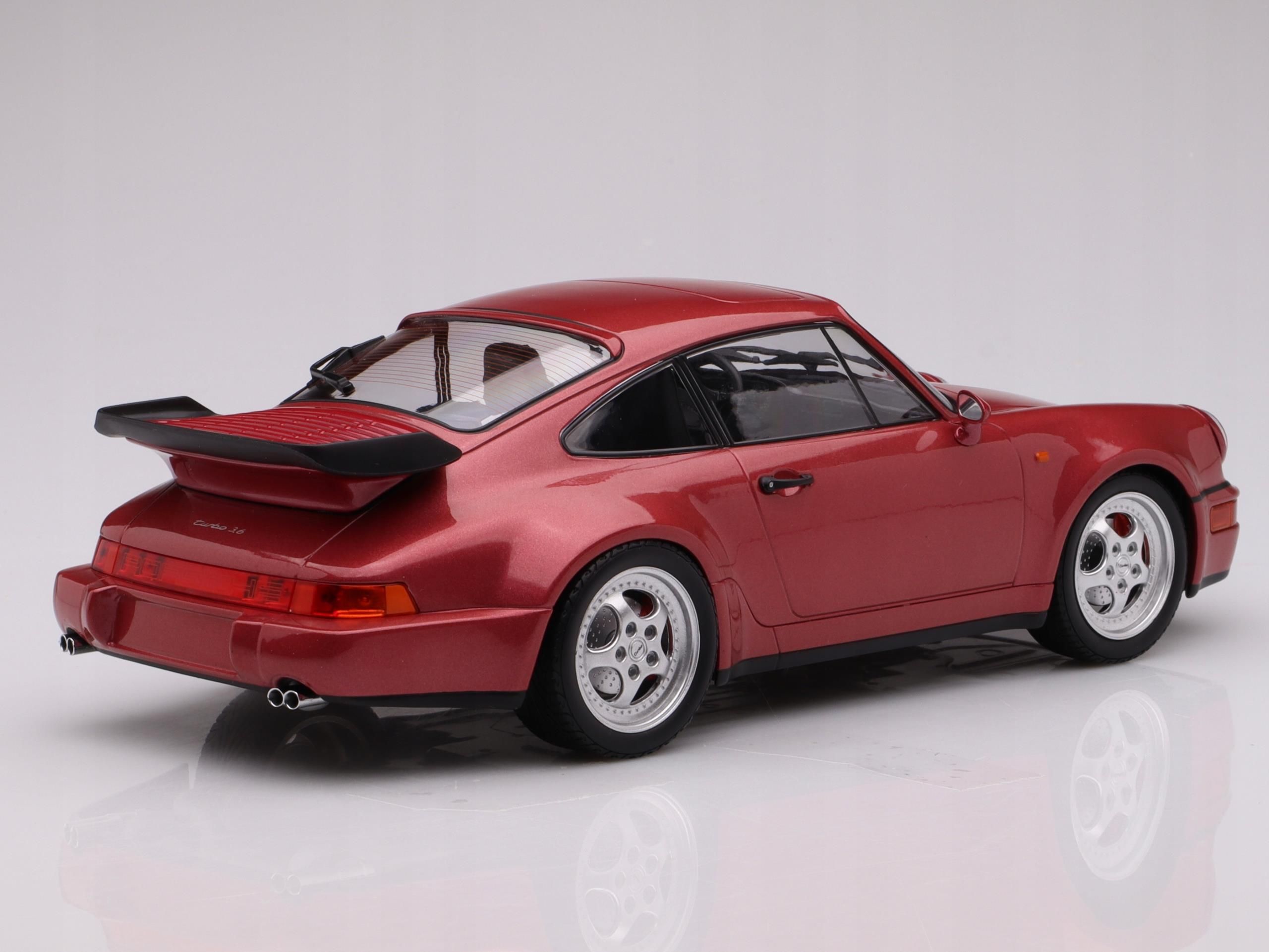 Minichamps Maxichamps Porsche 911 964 Turbo in White 1990 940069105 1