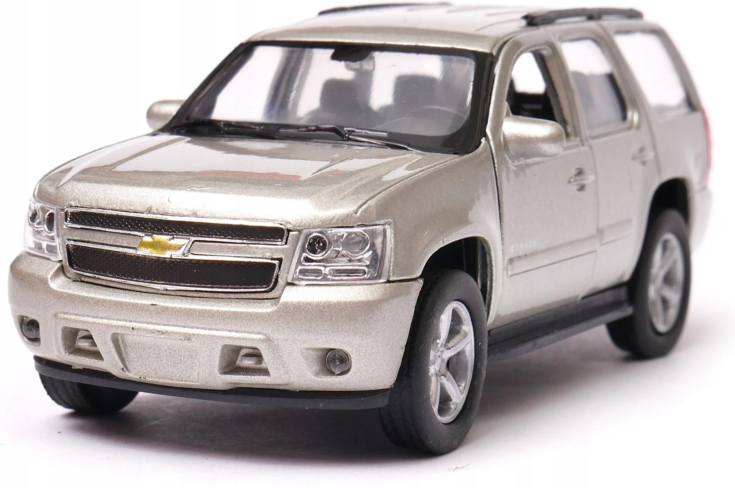 Welly Chevrolet Tahoe 2008 1:34 39 Srebrny 43607 - Ceny i opinie - Ceneo.pl