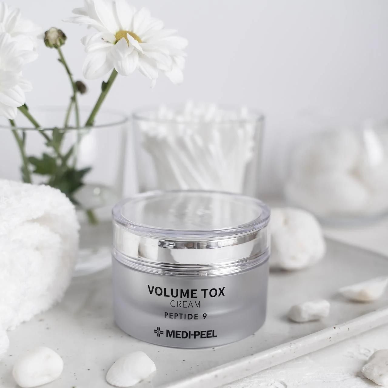 Medi-Peel Peptide 9 Volume & Tension Tox Creme Pro – 50g – Soin Visage