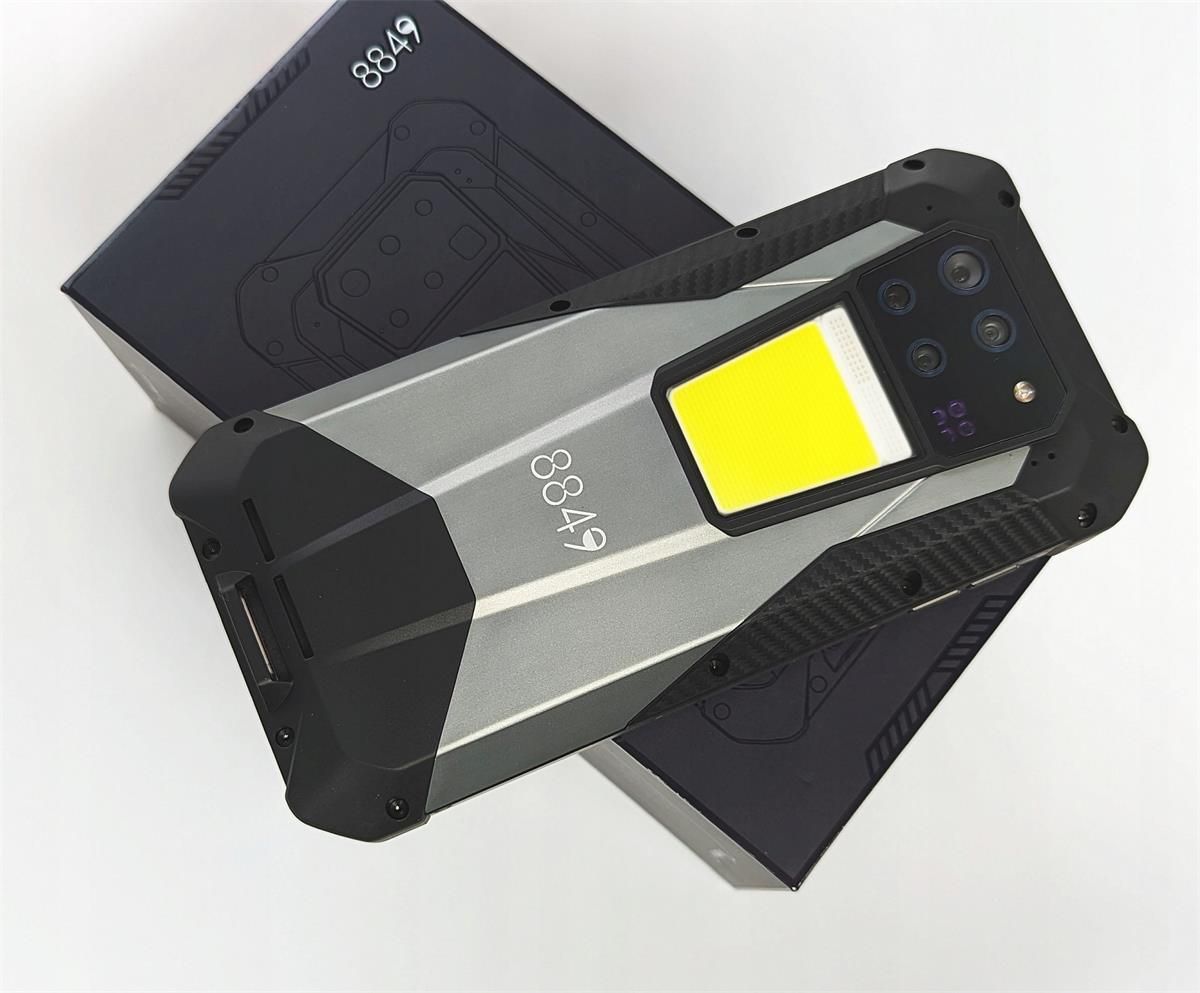 スマートフォン本体 Unihertz 8849 TANK3 Unihertz Tank 3 Pro - DLPプロジェクター搭載の23800mAh 5Gタフネス