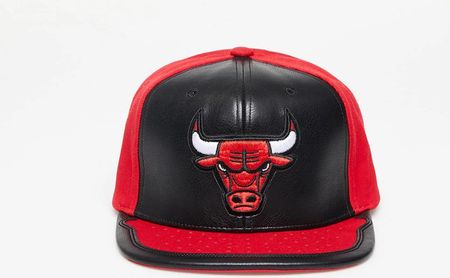 Mitchell & Ness NBA Day One Snapback Bulls Black/ Red