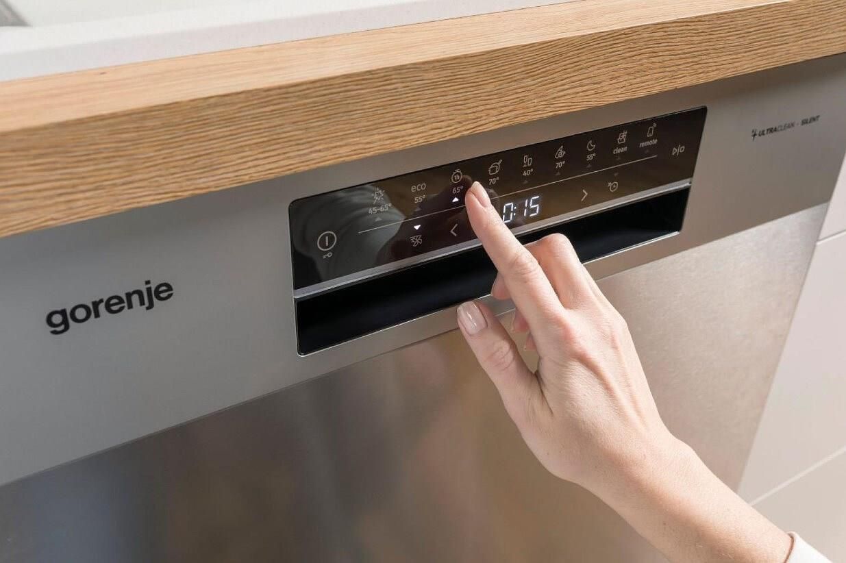 фото Посудомийна машина Gorenje GS643E90X