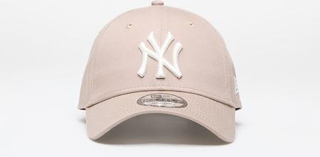 New Era New York Yankees League Essential 9FORTY Adjustable Cap Ash Brown/ Off White