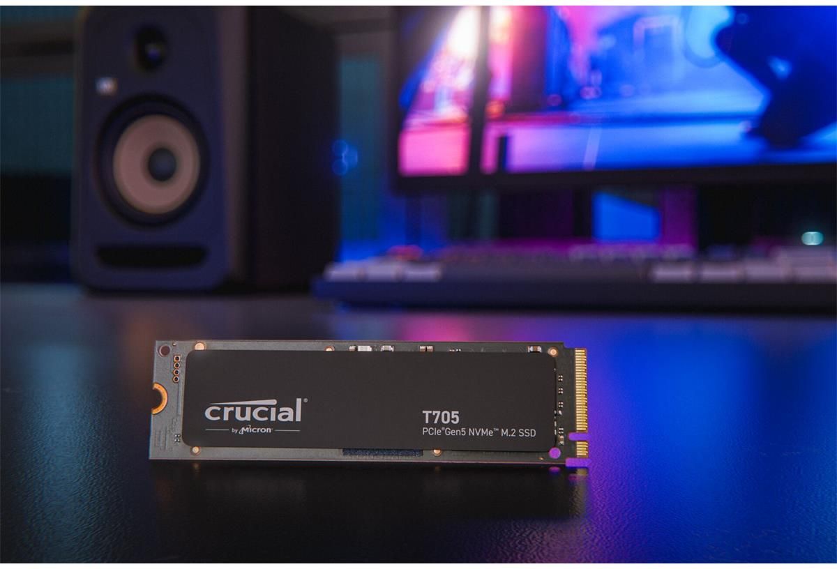 Crucial T705 2TB PCIe Gen5 NVMe M.2 SSD | CT2000T705SSD3