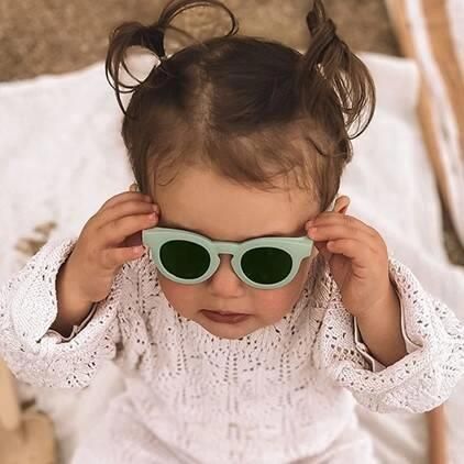 Beaba Okulary przeciwsłoneczne dla dzieci 9-24 miesięcy Delight - Sage green ® KUP TERAZ