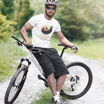 Tacy wspaniali rowerzyści rodzą się we wrześniu - męska koszulka z nadrukiem