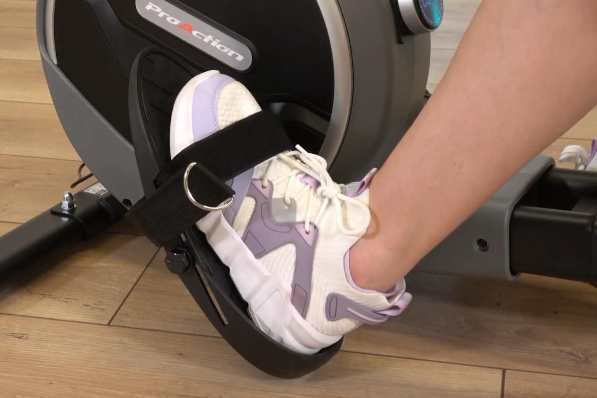 фото Веслувальний тренажер BH Fitness R311