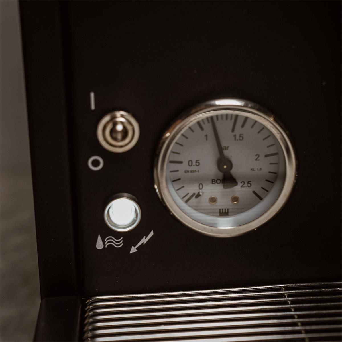 фото Ріжкова кавоварка еспресо La Pavoni New Cellini Classic Black (LPSCCB01EU)