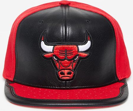 Mitchell & Ness NBA Day One Snapback Bulls Black/ Red