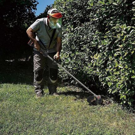 Podkaszarka akumulatorowa Worx WG185E.9 - zdjęcie 2