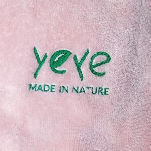 Yeye Made In Nature Poncho Welurowe Z Kapturem Yeye Różowy