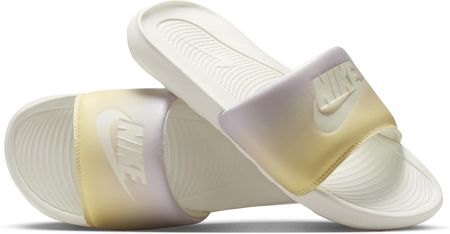 Damskie klapki z nadrukiem Nike Victori One - Biel