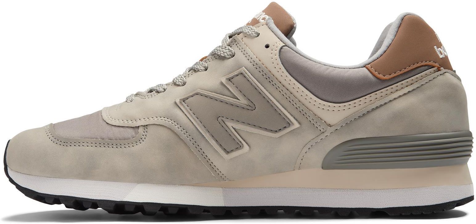 New Balance With Velcro Closure Top 2025