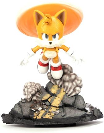 First 4 Figures Sonic the Hedgehog 2 Statue Tails Standoff 32cm