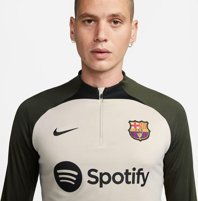 Nike FC Barcelona シャツ Nike Fc Barcelona 21/22 Stadium Home T Shirt 427 CV7891427