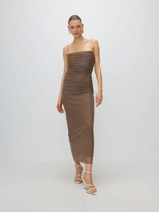 Reserved - Tiulowa sukienka z marszczeniami - brązowy